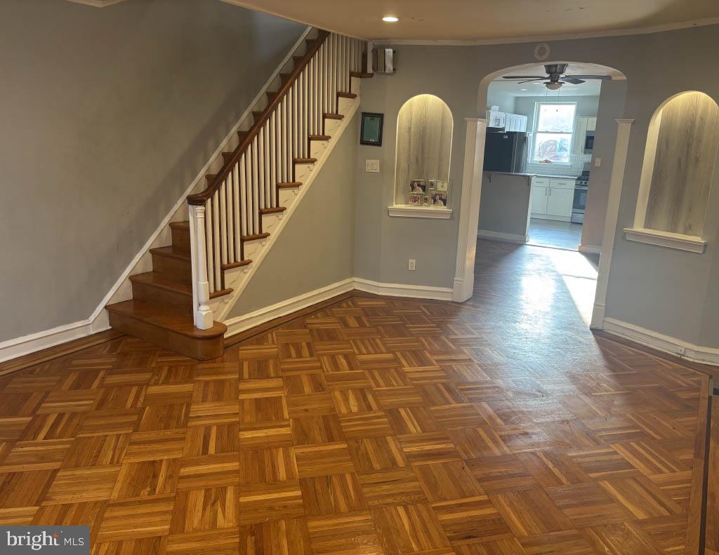WEST OAK LANE - Residential