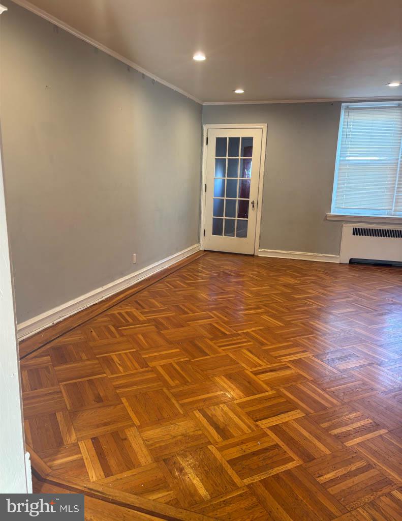 WEST OAK LANE - Residential