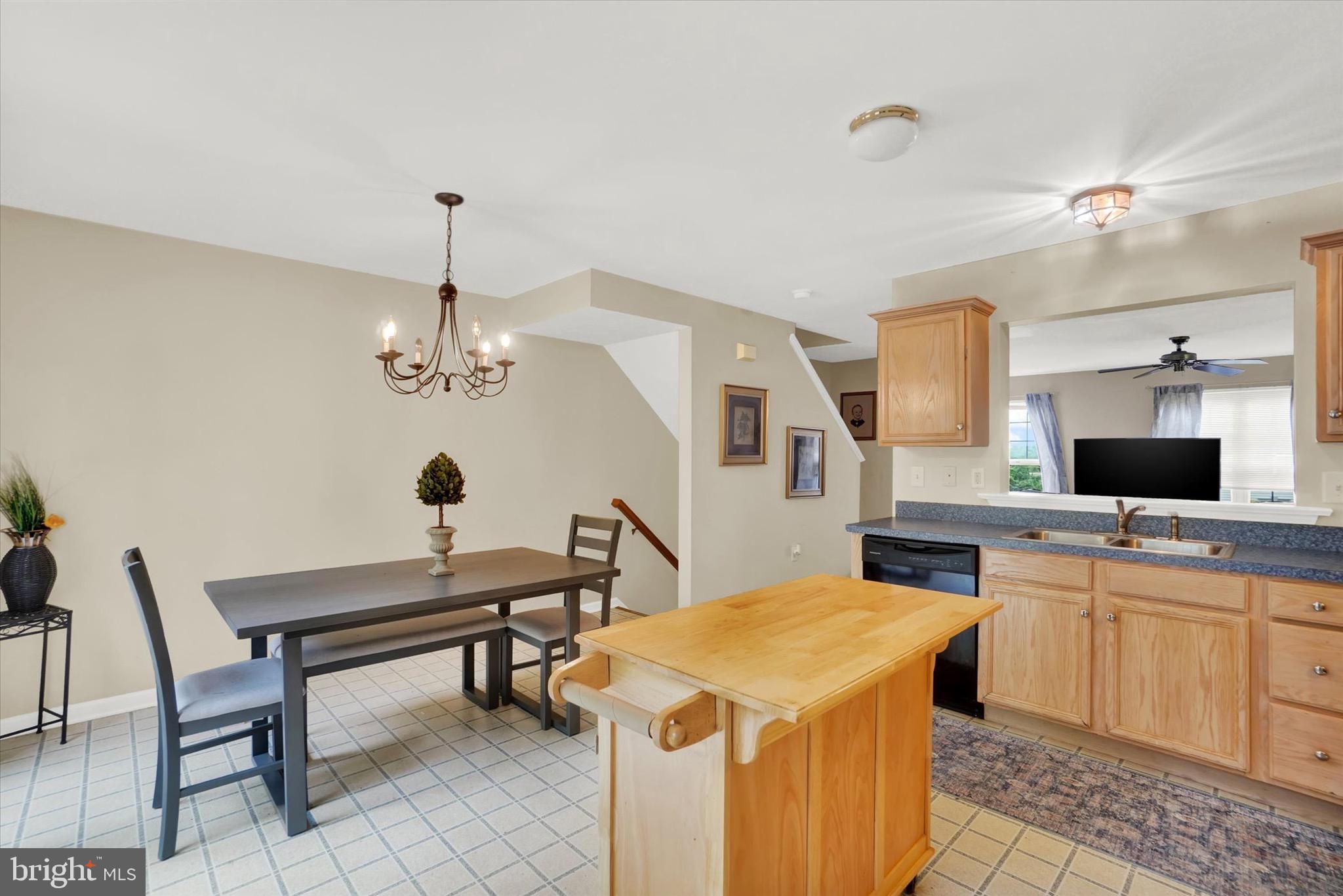 HUNT CLUB - Residential