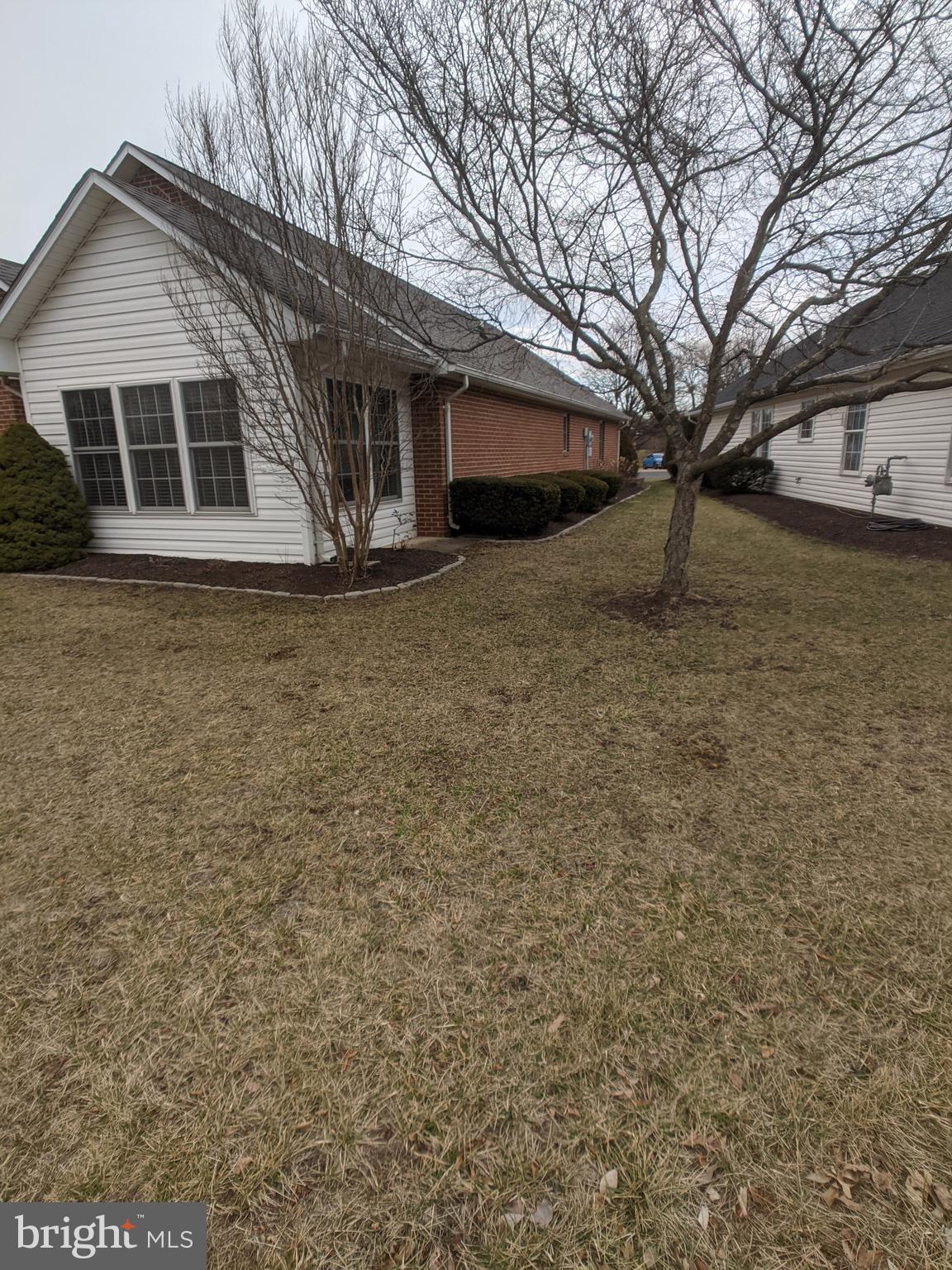 WILLOW LAWN COTTAGES - Residential