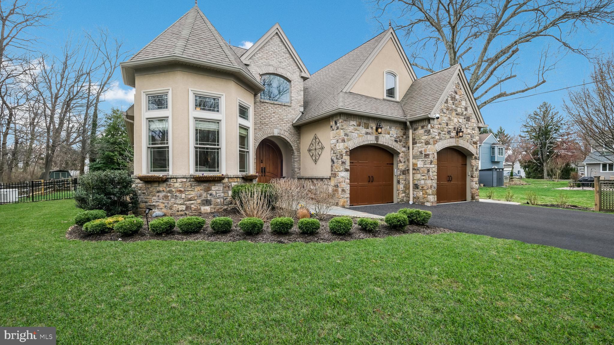 DOYLESTOWN BORO - Residential