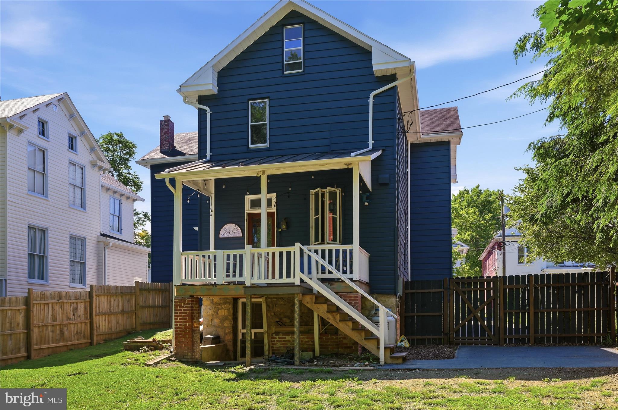 CITY OF CHARLES TOWN - Residential