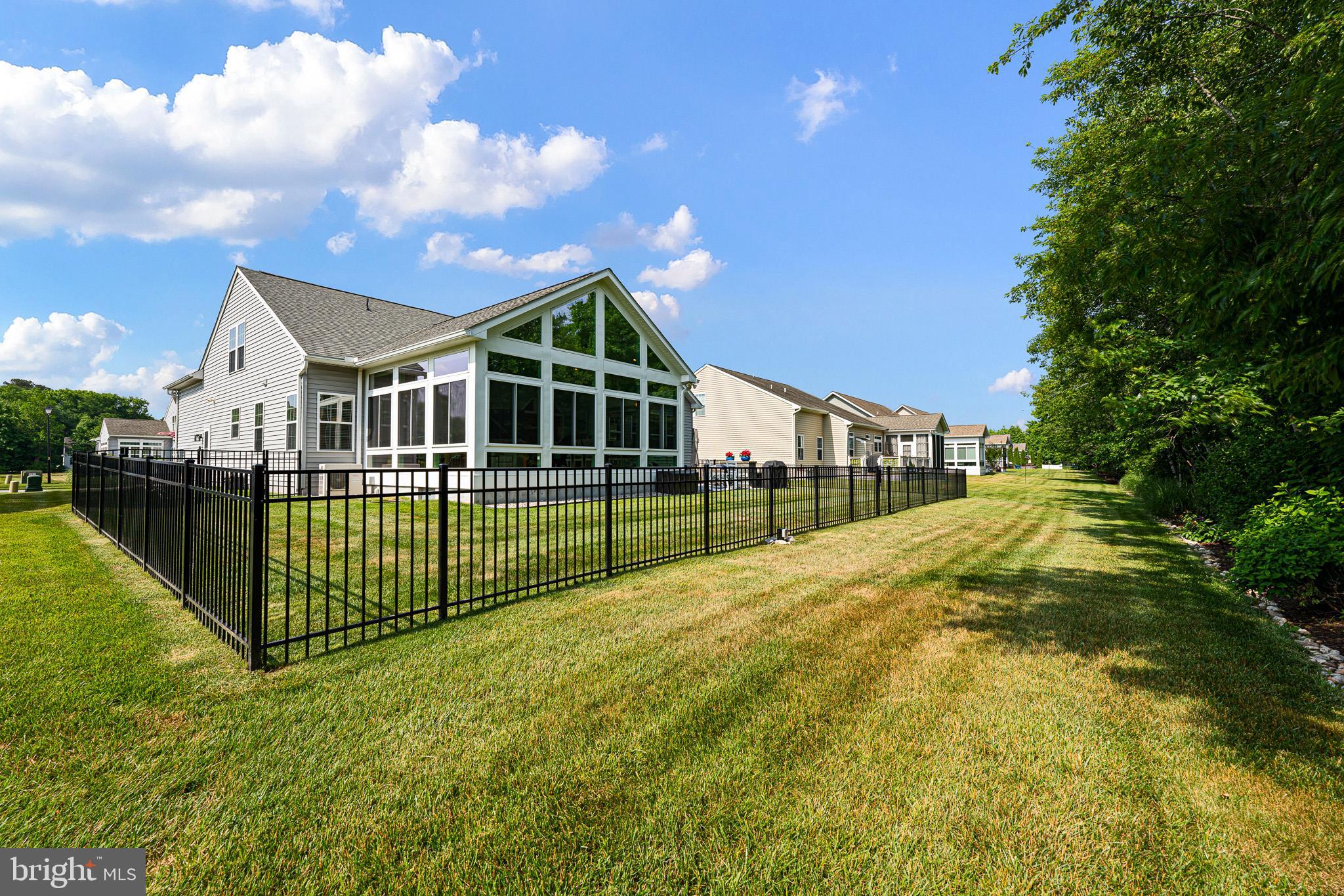 FAIRWAY VILLAGE - Residential