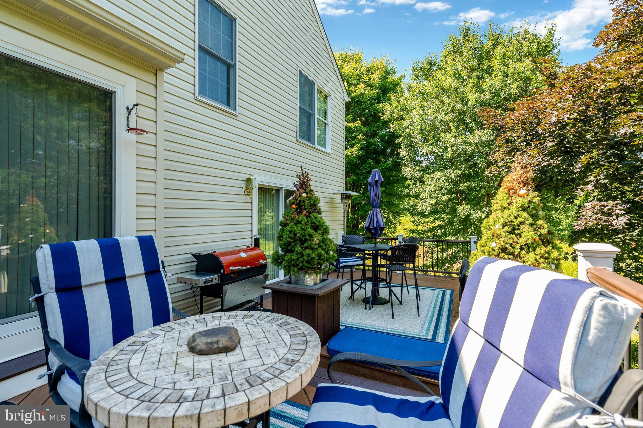 COMPTON HEIGHTS - Residential