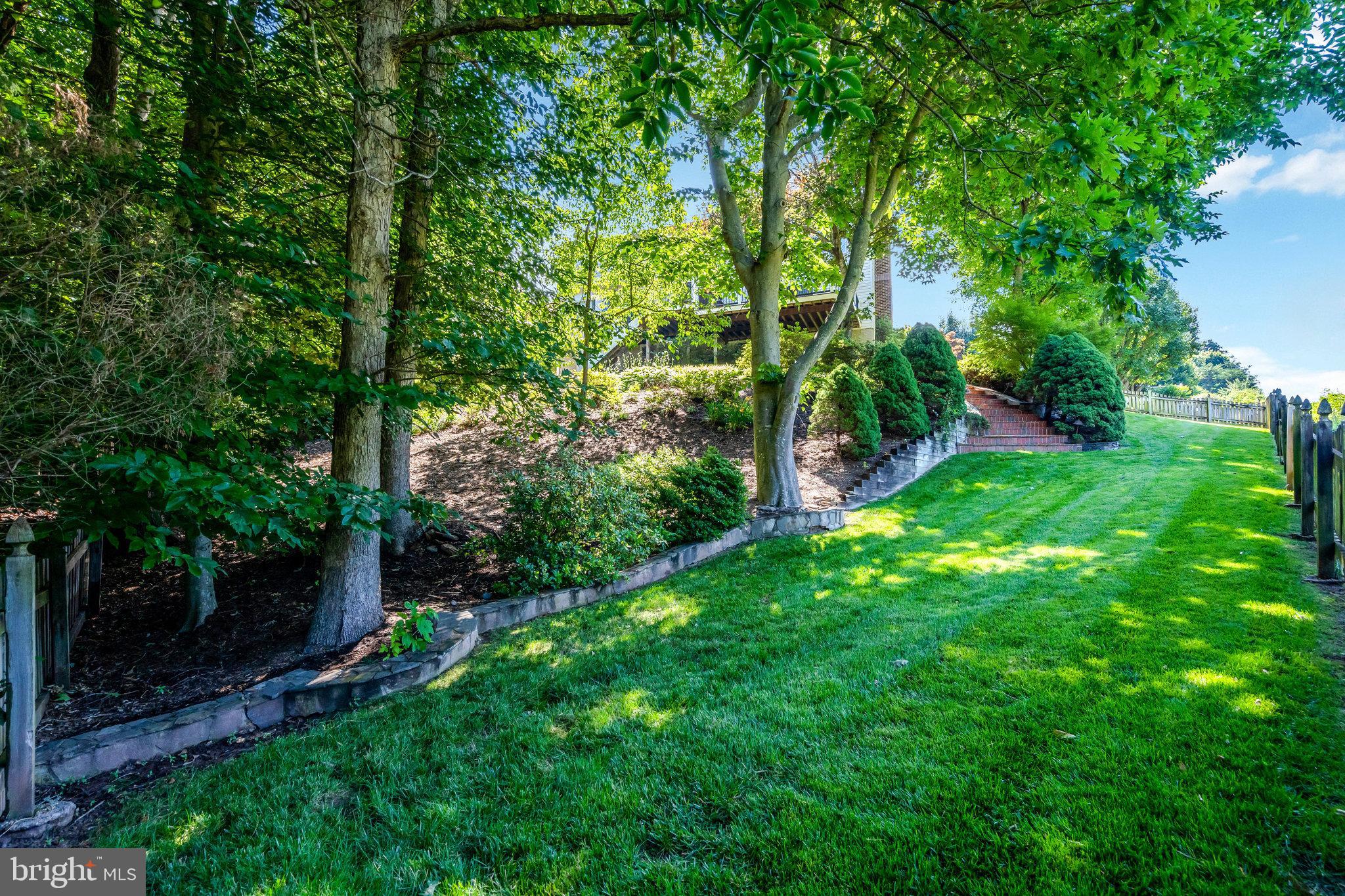 COMPTON HEIGHTS - Residential