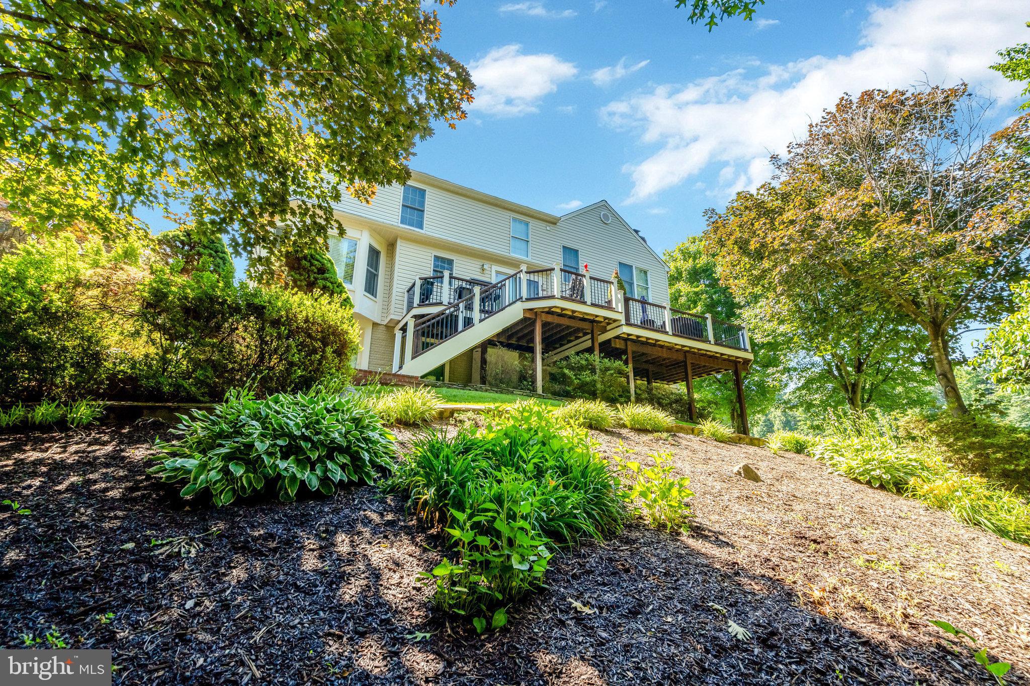 COMPTON HEIGHTS - Residential