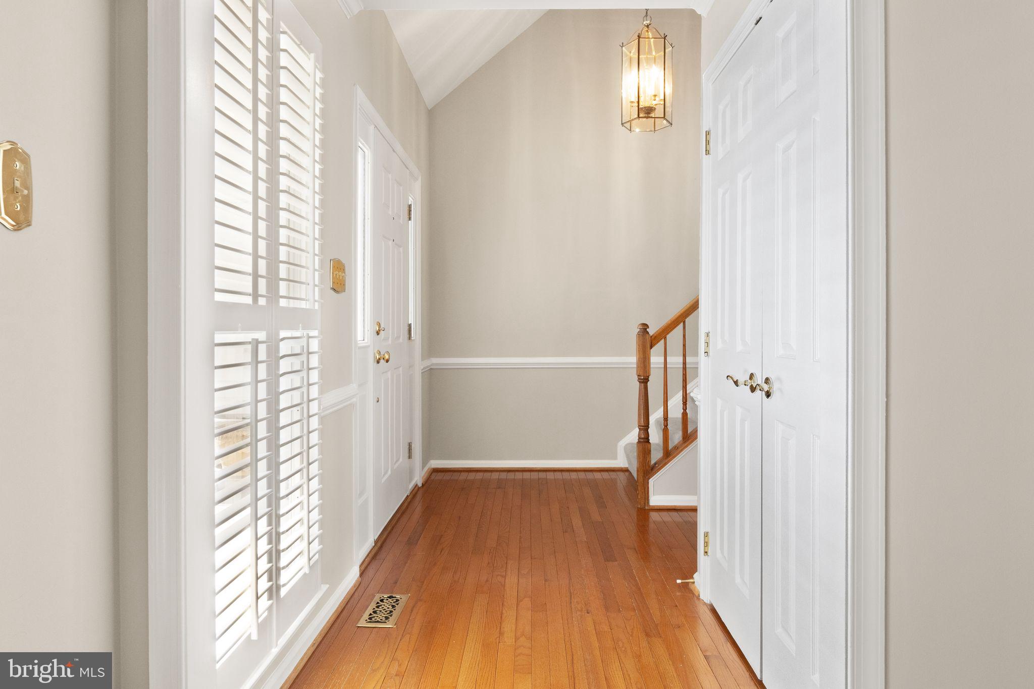 COMPTON HEIGHTS - Residential