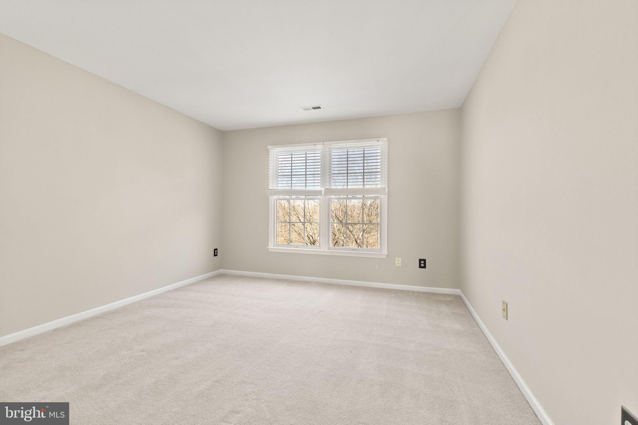 COMPTON HEIGHTS - Residential