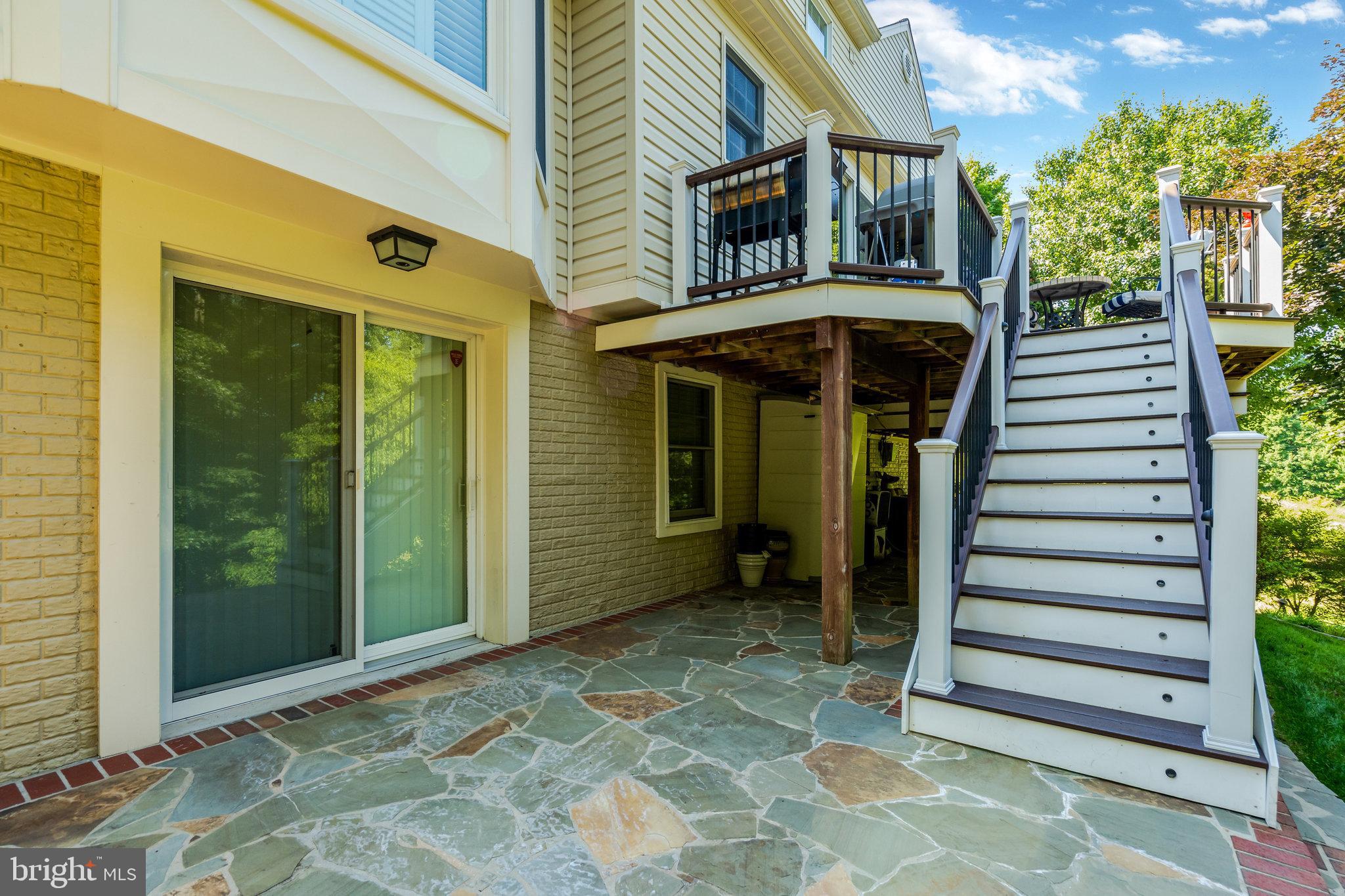 COMPTON HEIGHTS - Residential