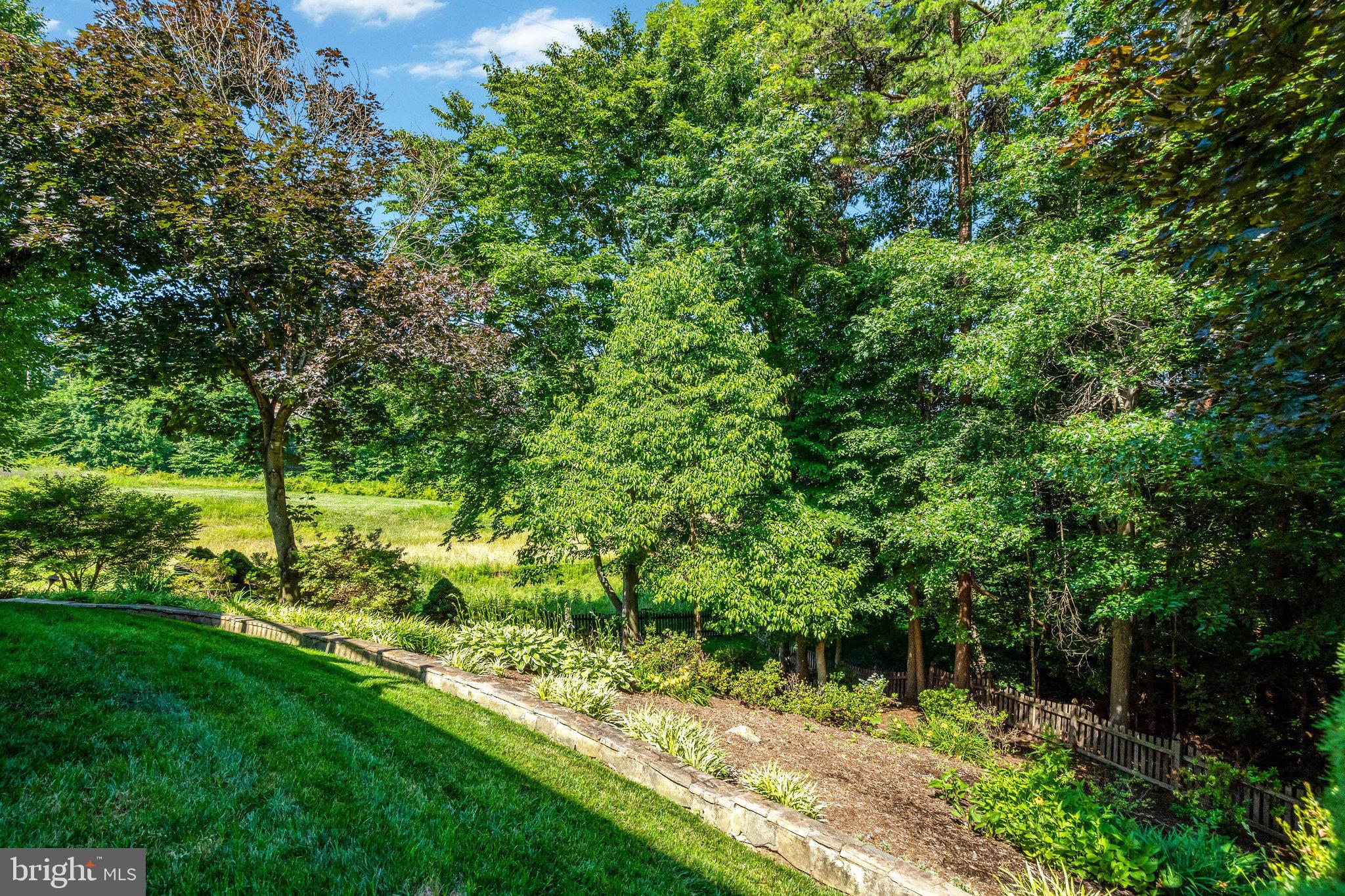 COMPTON HEIGHTS - Residential