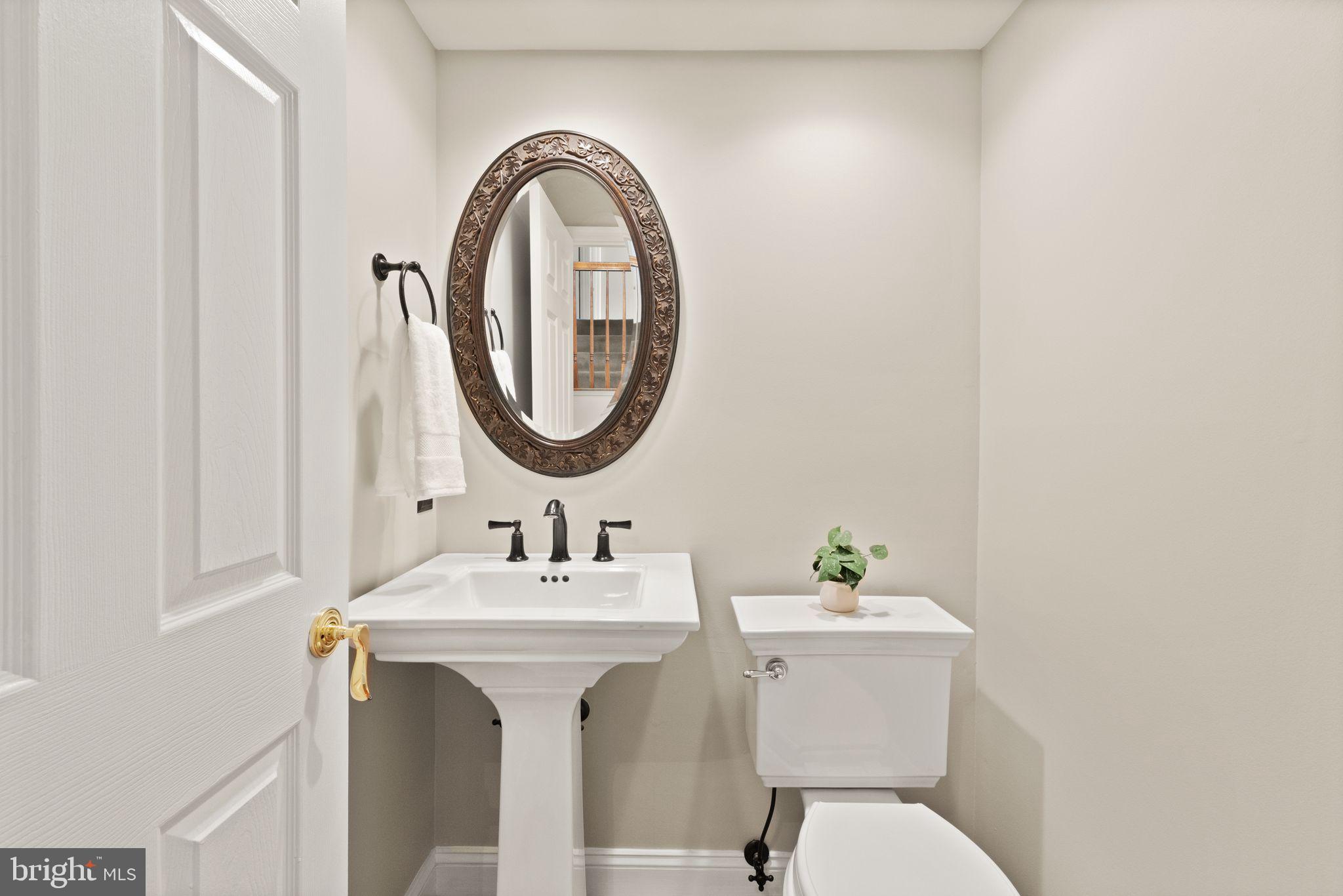 COMPTON HEIGHTS - Residential
