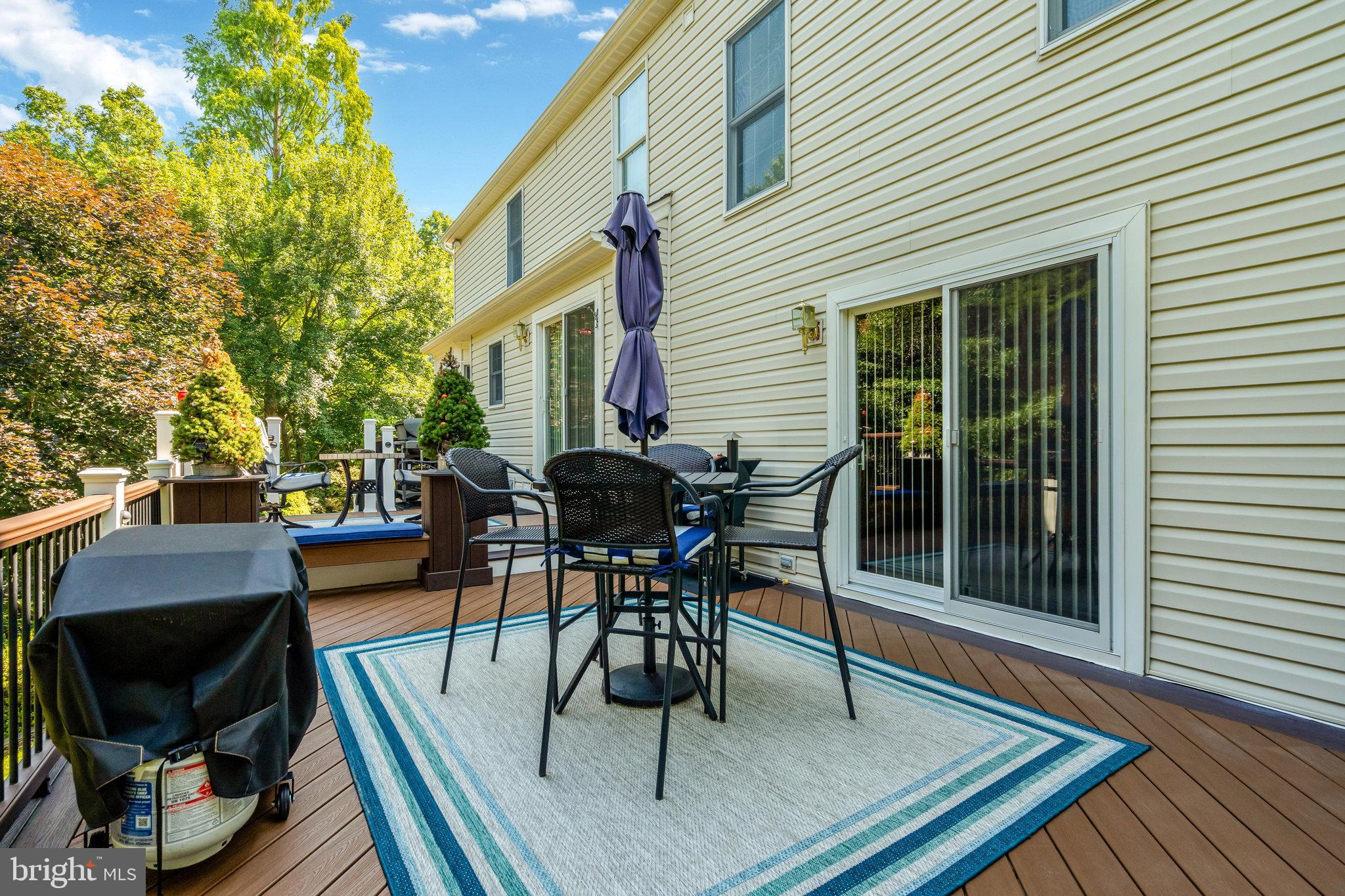 COMPTON HEIGHTS - Residential