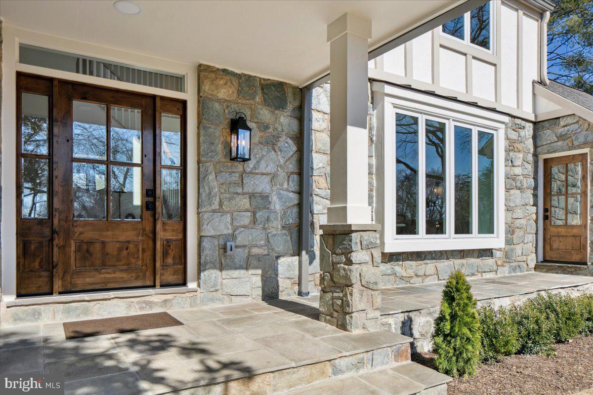 BELLE RIVE - Residential