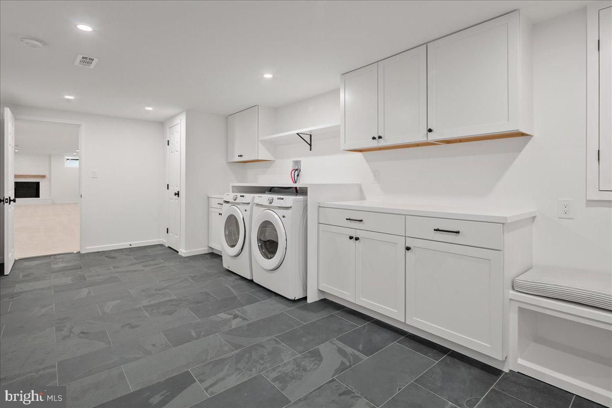 BELLE RIVE - Residential