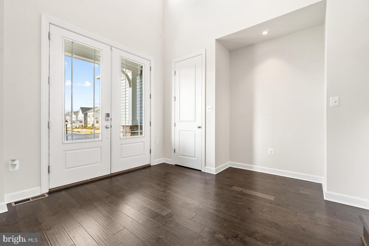 TALLYN RIDGE - Residential