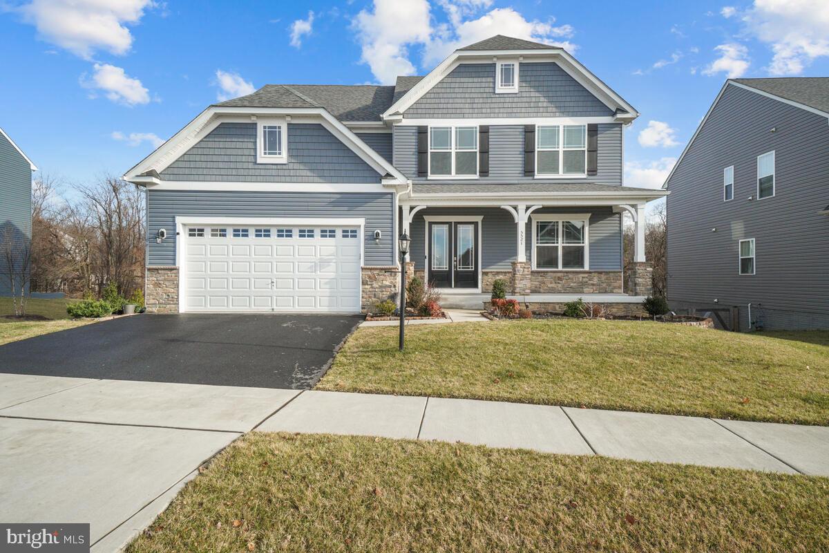 TALLYN RIDGE - Residential