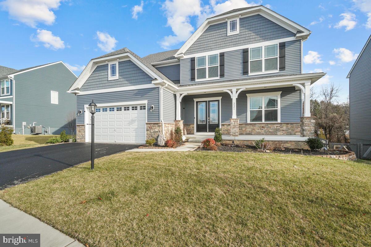 TALLYN RIDGE - Residential