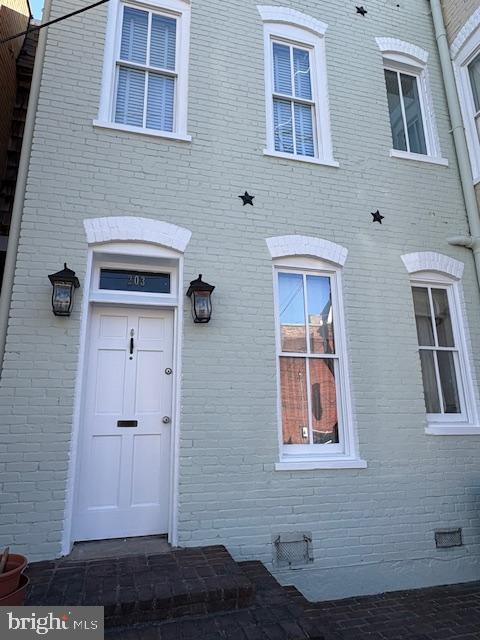 OLD TOWN - Residential Income