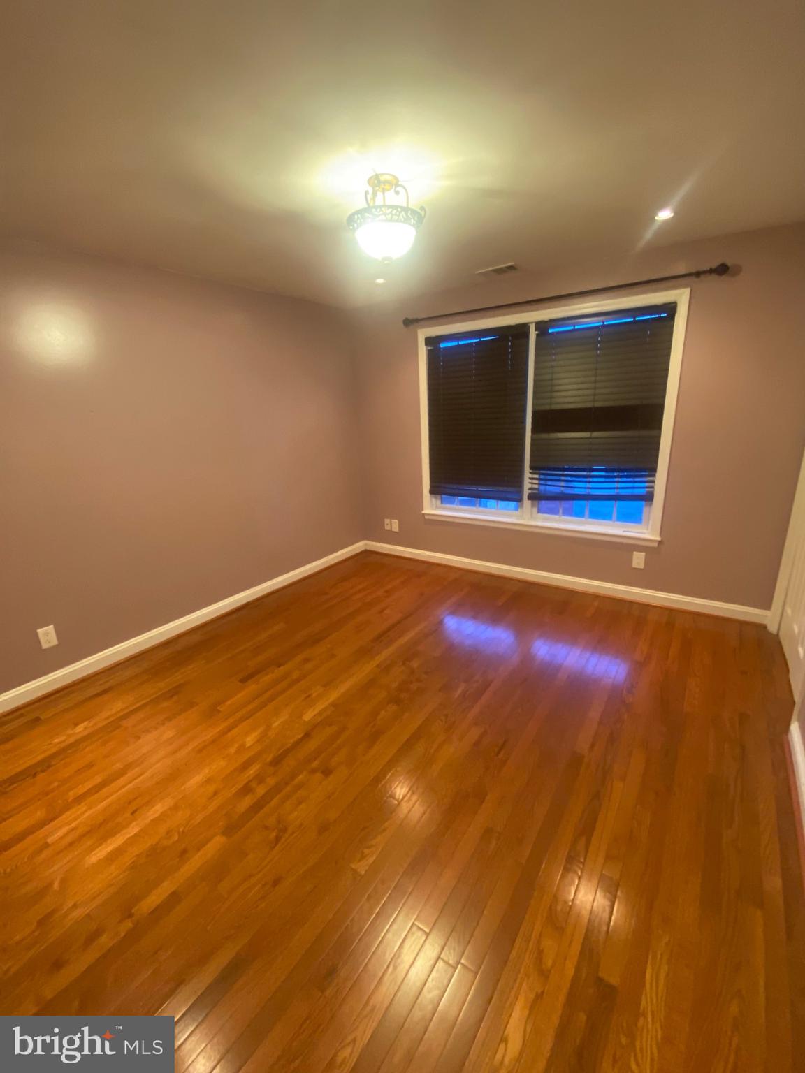 CLIFTON HEIGHTS - Residential