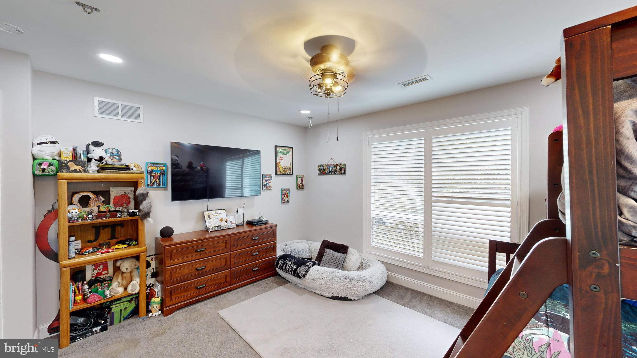 VALLEY WOODS - Residential