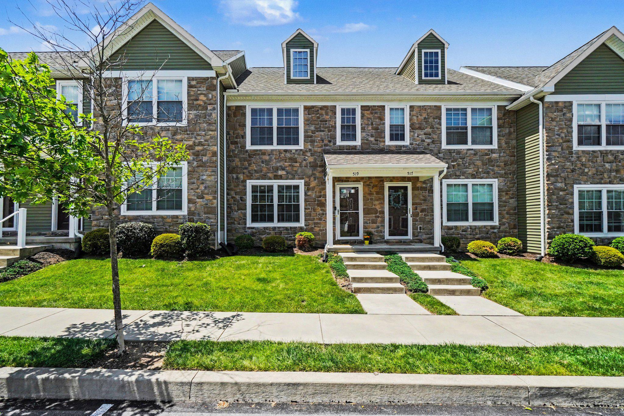 TRAIL SIDE - Residential