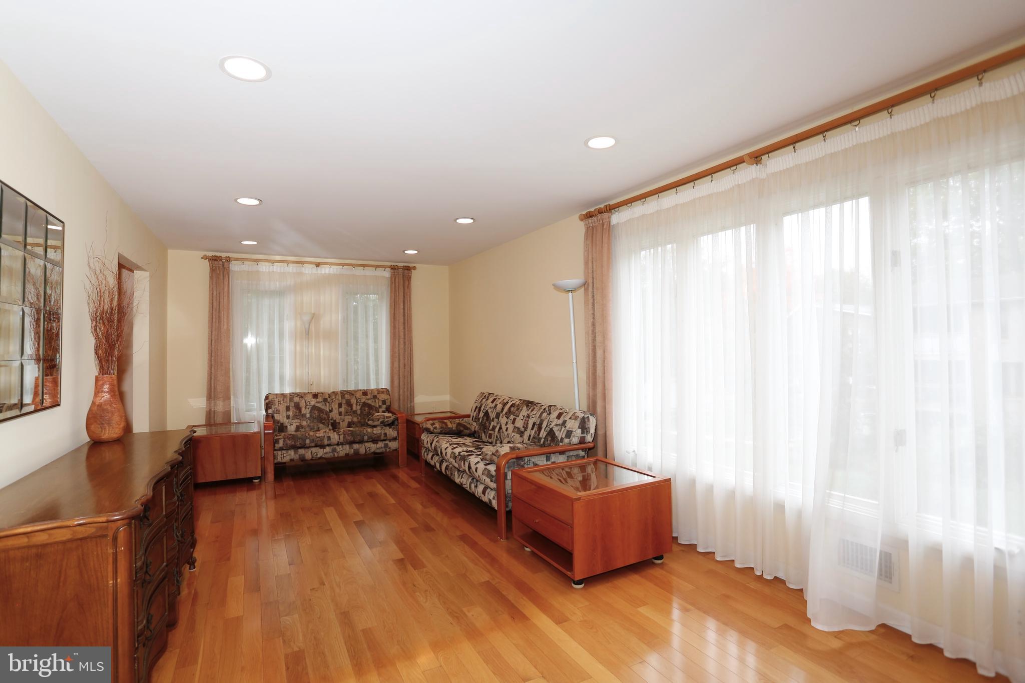 CARTER HILL - Residential