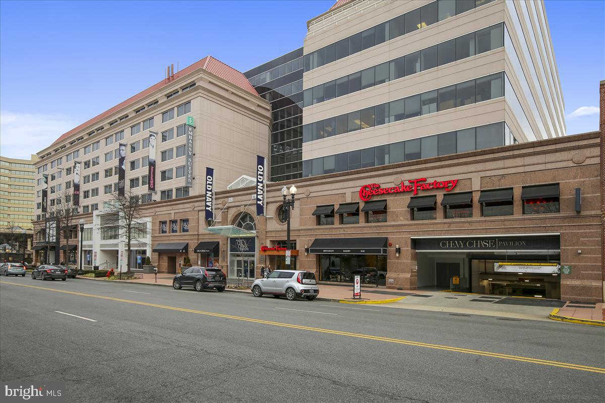 CHEVY CHASE TERRACE - Residential