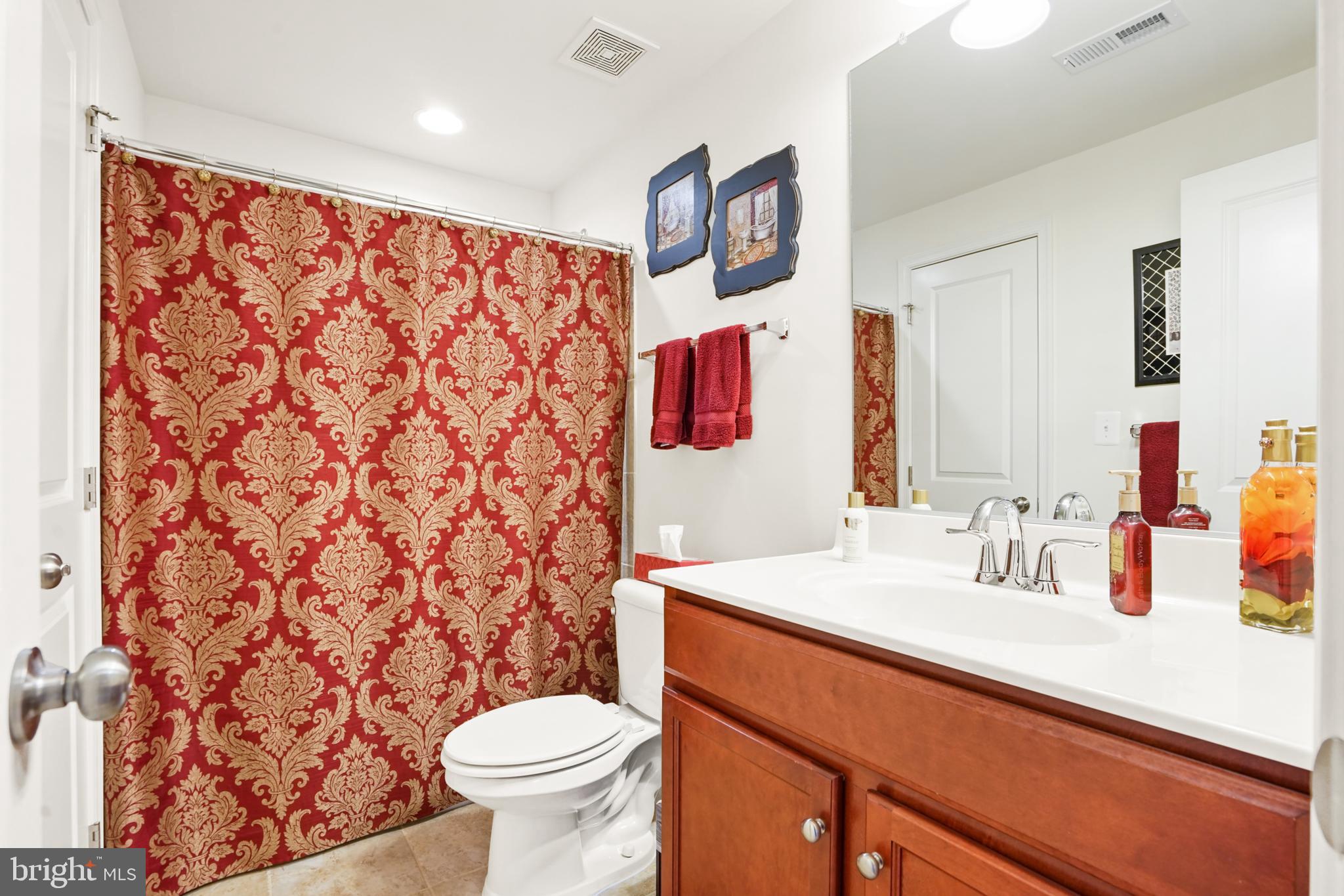 SARANAC - Residential