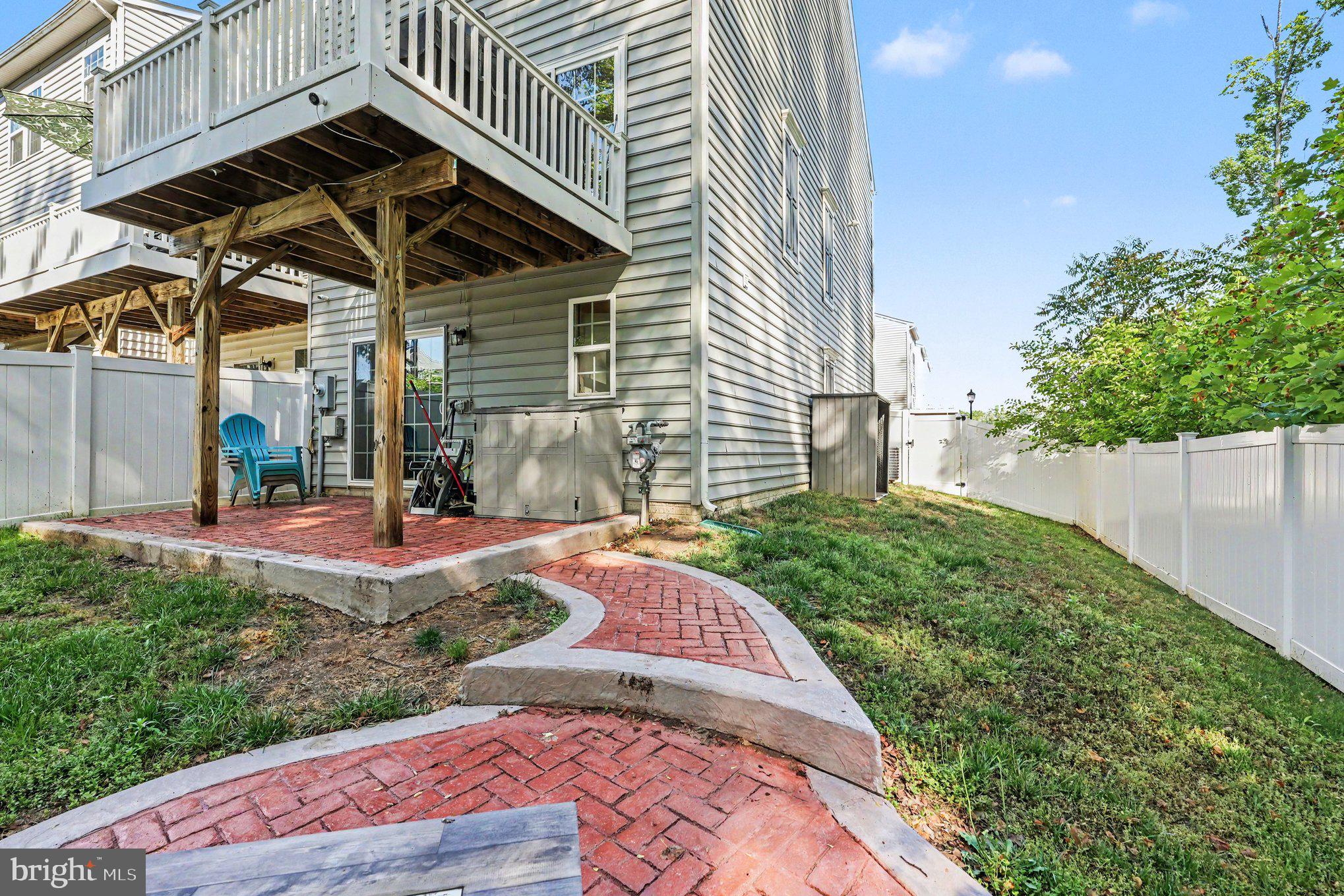 RAPPAHANNOCK LANDING - Residential