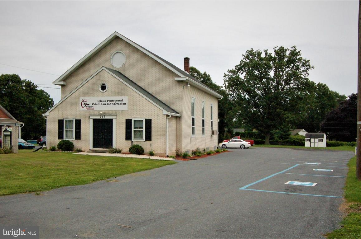 EAST HEMPFIELD TWP - Commercial Sale