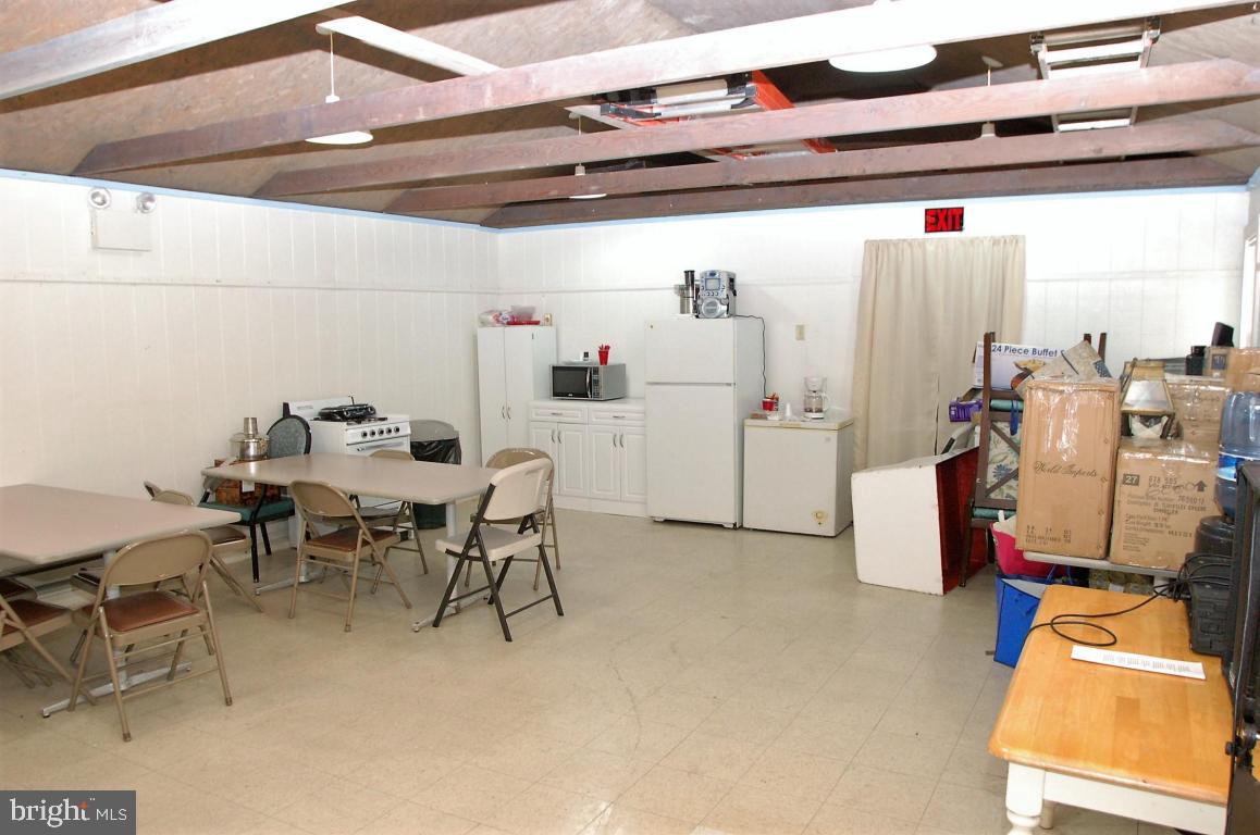 EAST HEMPFIELD TWP - Commercial Sale