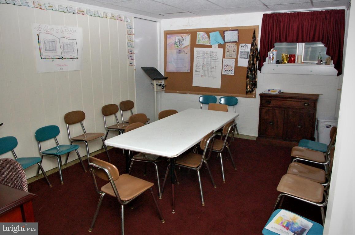 EAST HEMPFIELD TWP - Commercial Sale