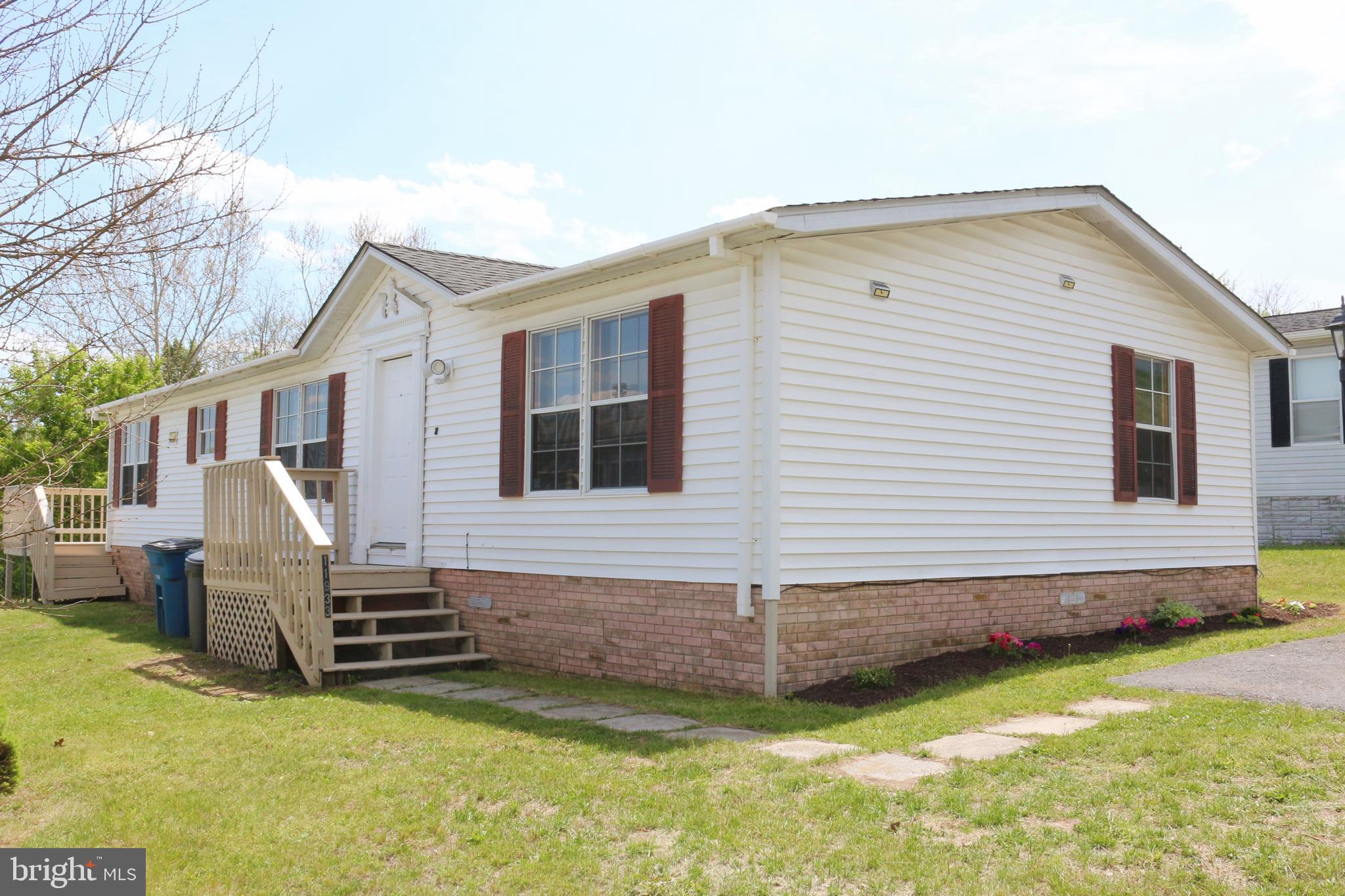 Move right in! Nice 3-bedroom, 2-bath home with a rear deck, off-street parking, and two sheds. The main level offers an open-concept living and dining area, along with a sunny and bright kitchen featuring a breakfast area. Step right out to the deck from the breakfast area—perfect for relaxing, grilling, or enjoying the outdoors.

The primary bedroom includes a full bath and a large walk-in closet. Additional updates include a newer shingle roof, approximately five years old, and the main water line from the street has been replaced. The community also offers a tot lot and basketball court. Schedule your showing today!