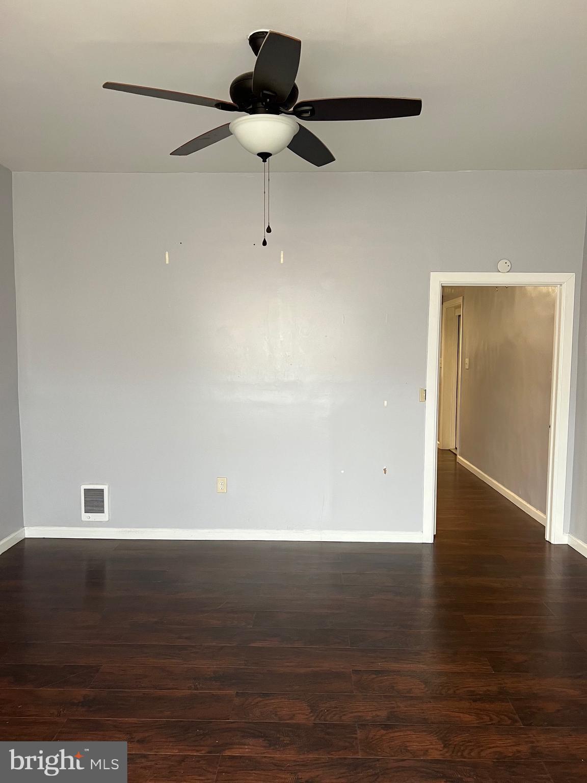 UNIVERSITY CITY - Residential Lease