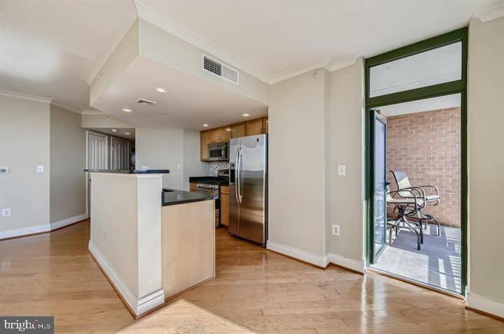 INNER HARBOR - Residential Lease