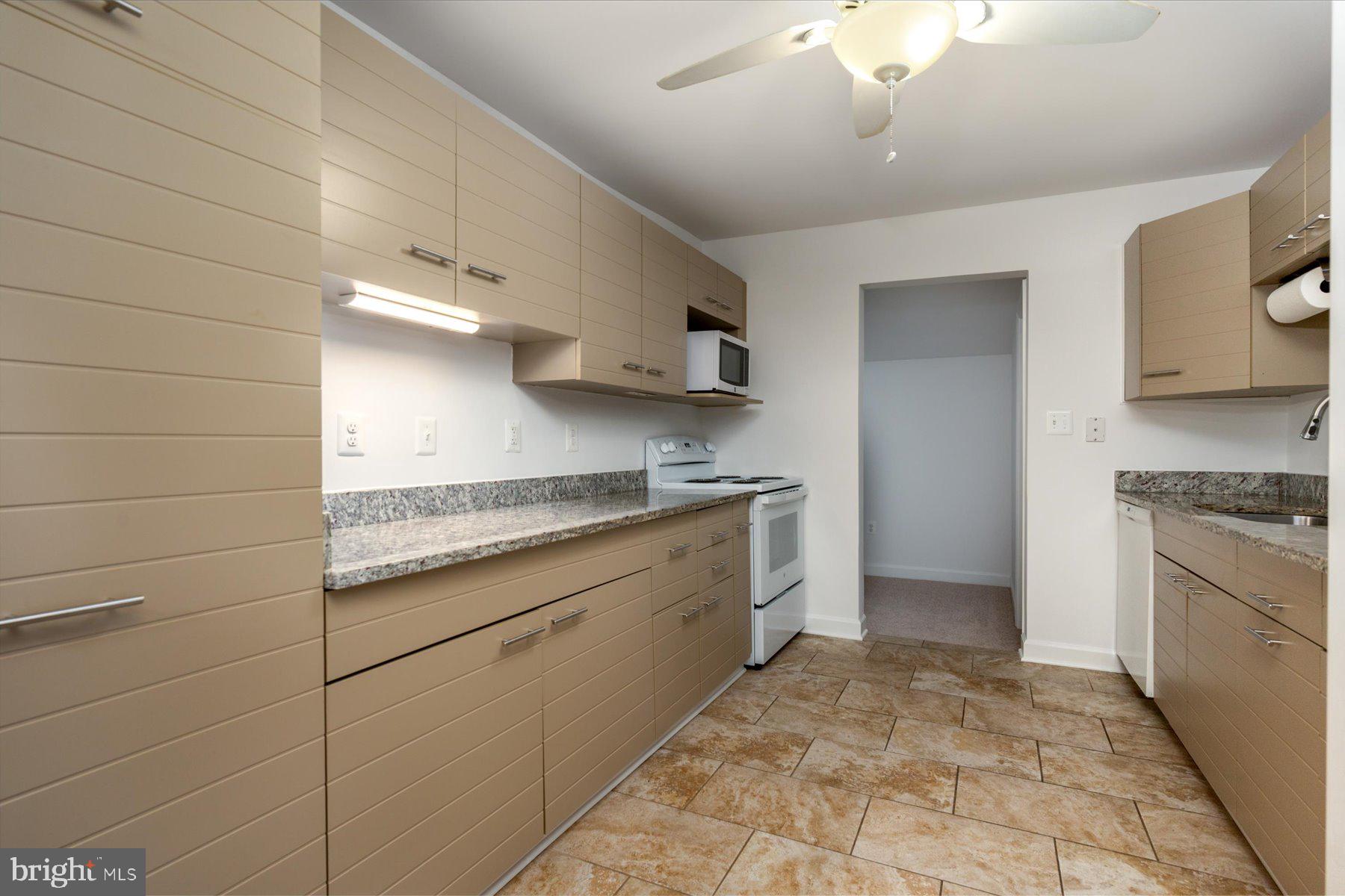 SELBY ON THE BAY - Residential