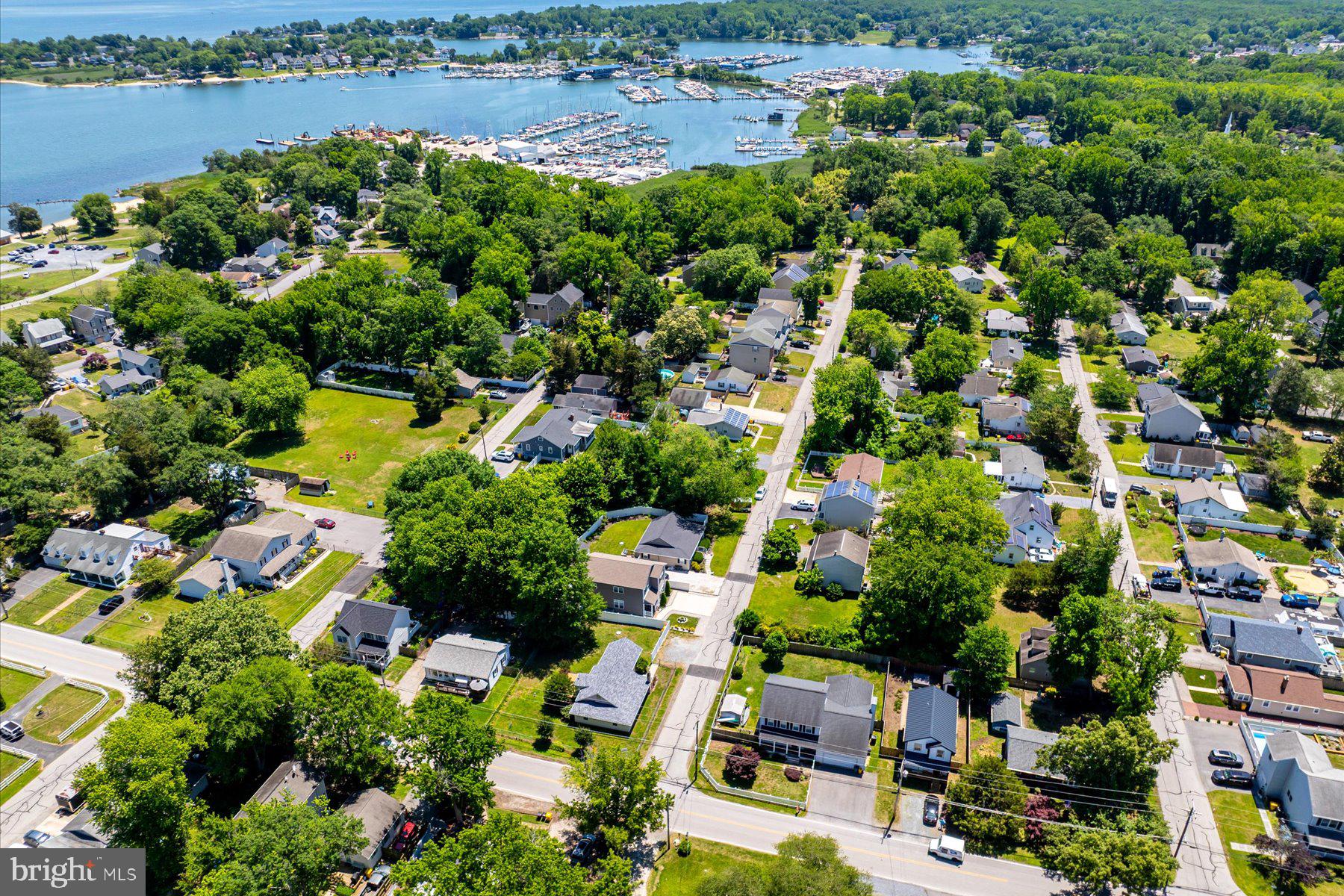SELBY ON THE BAY - Residential