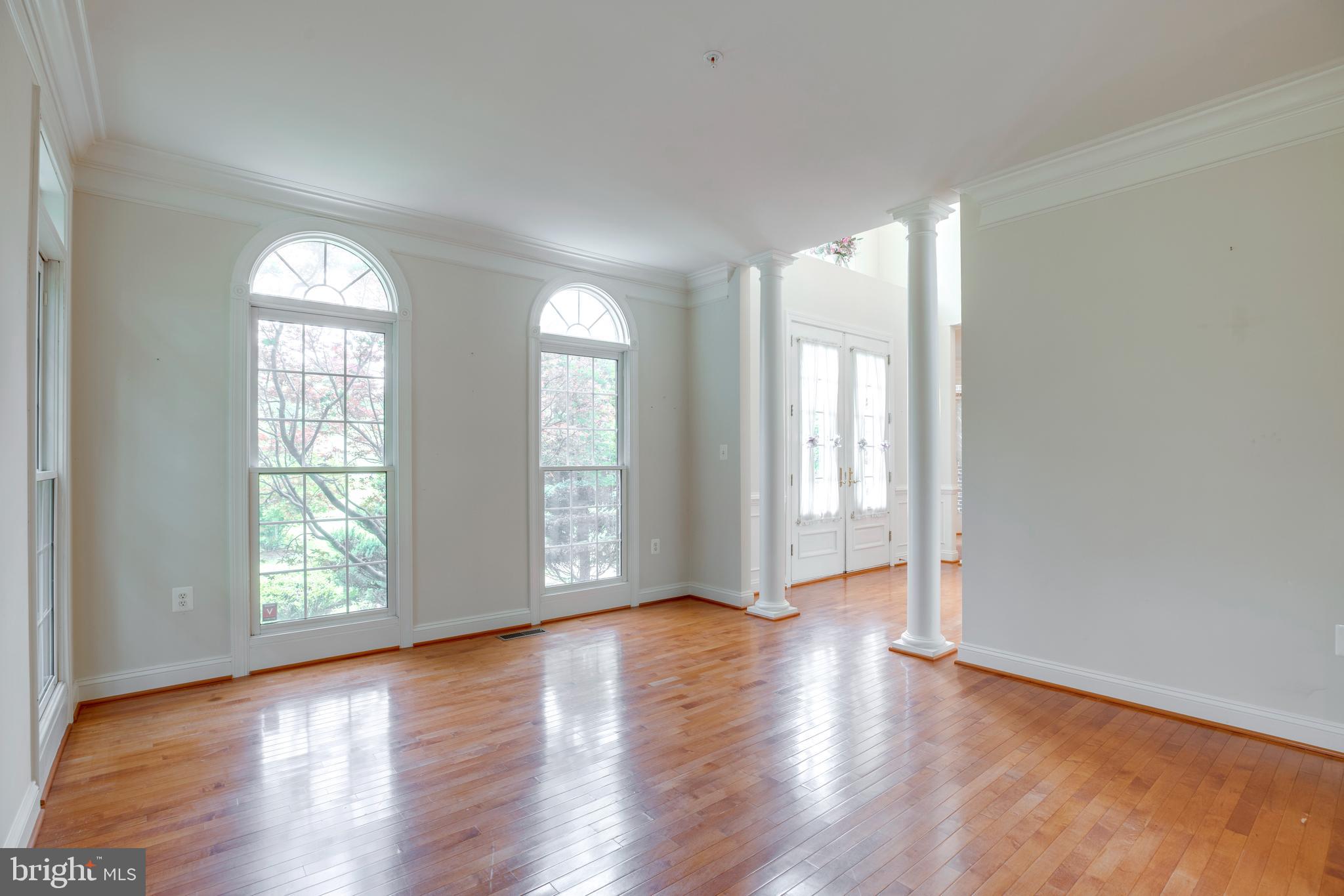 CYPRESS RUN - Residential
