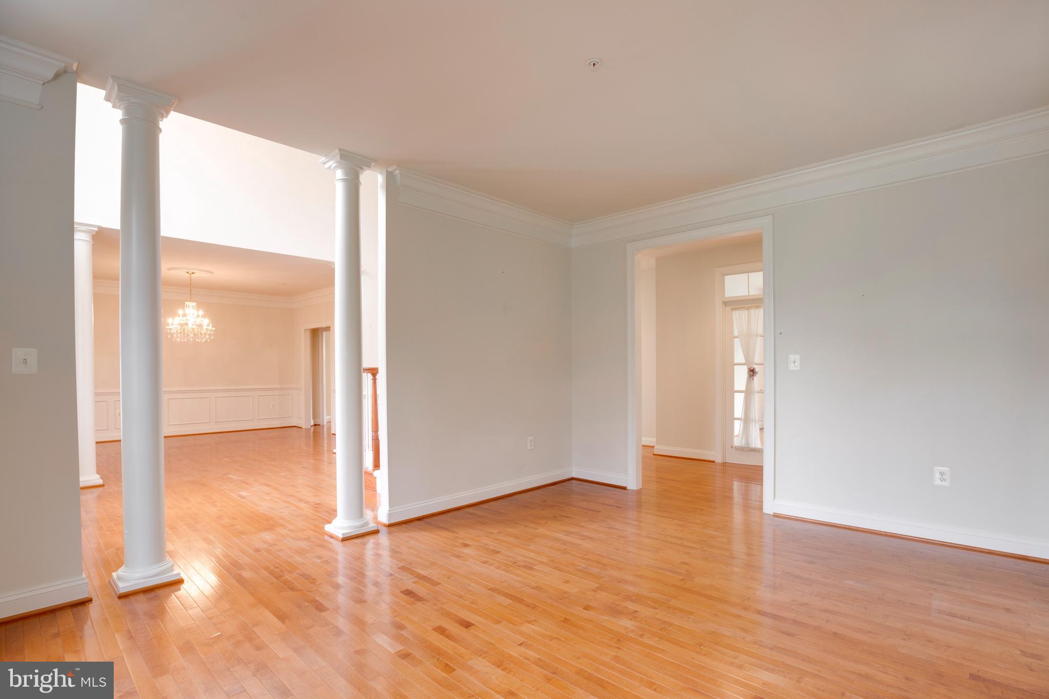 CYPRESS RUN - Residential