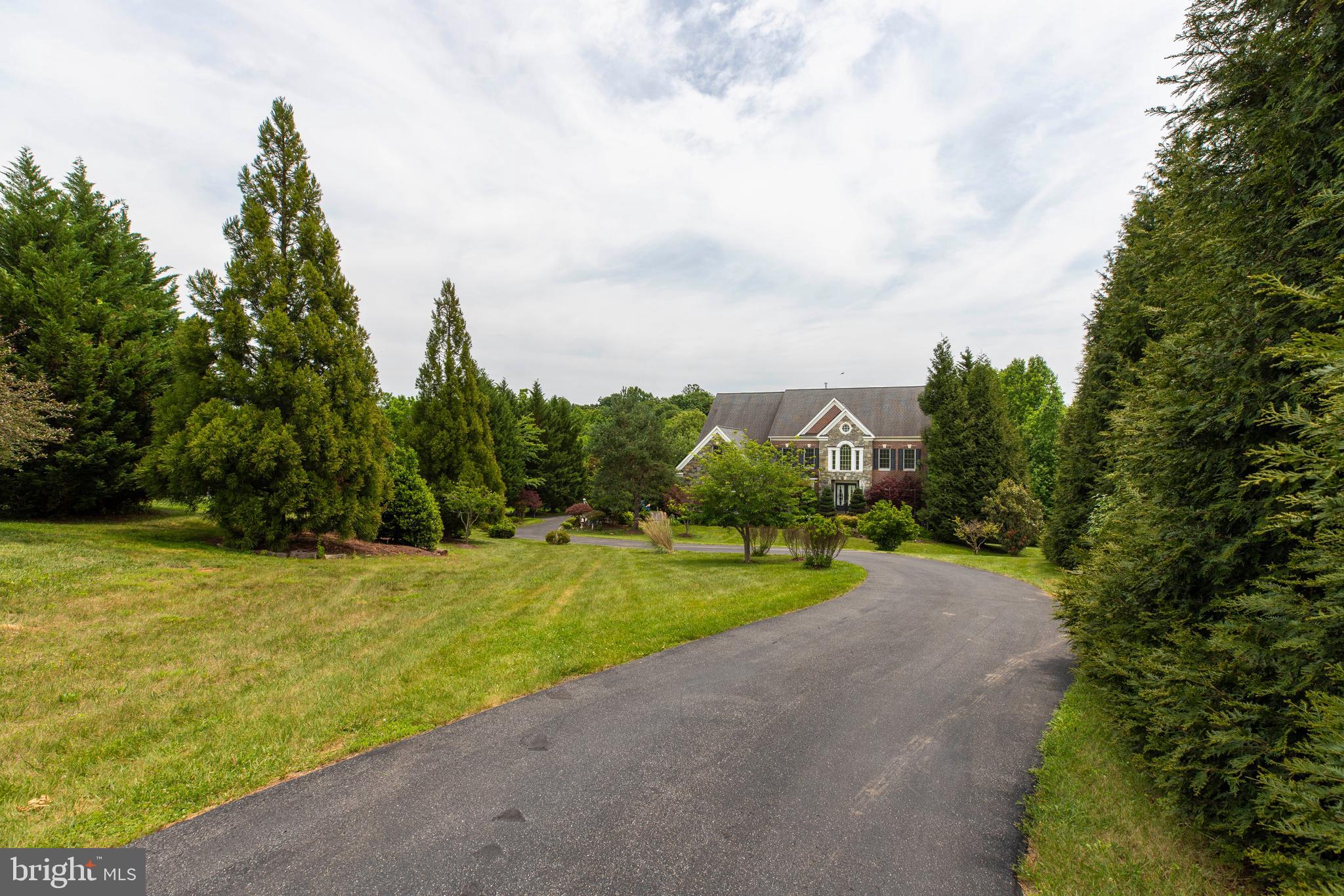 CYPRESS RUN - Residential