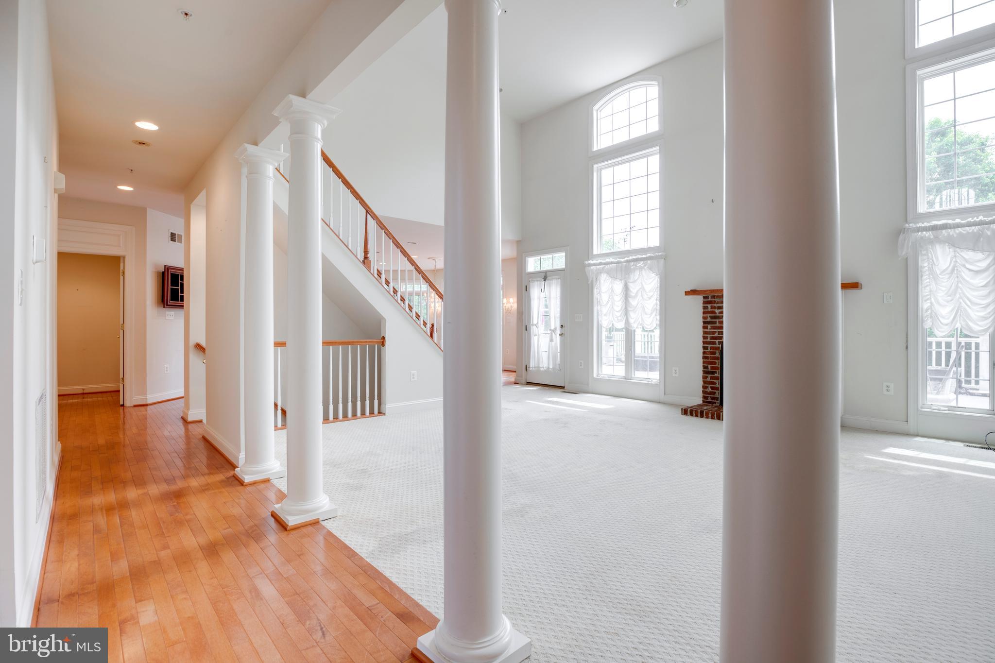 CYPRESS RUN - Residential