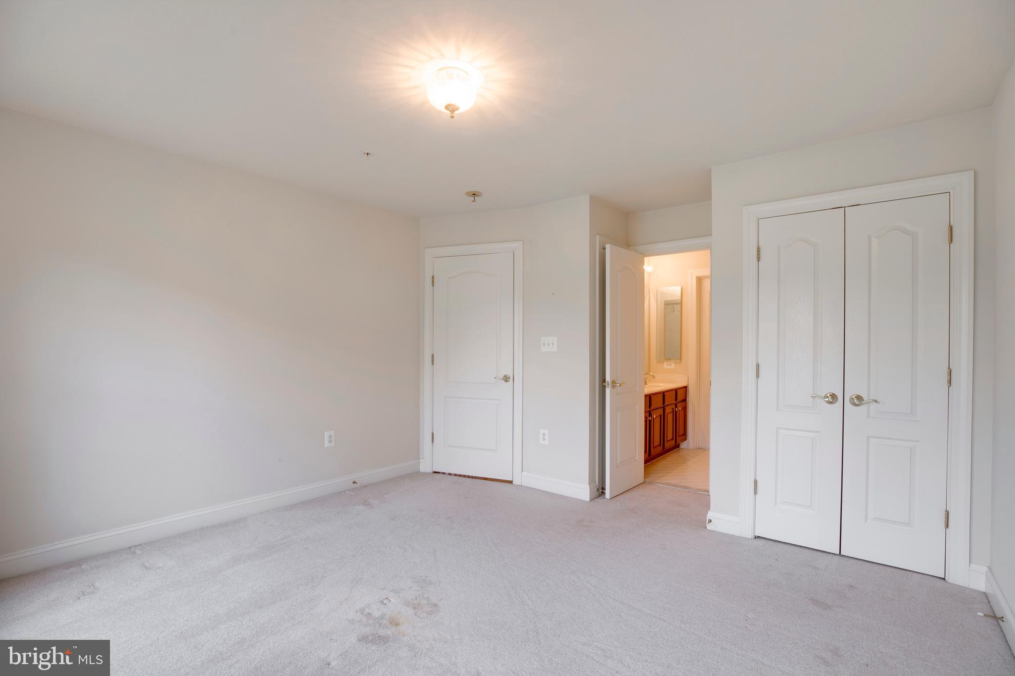 CYPRESS RUN - Residential