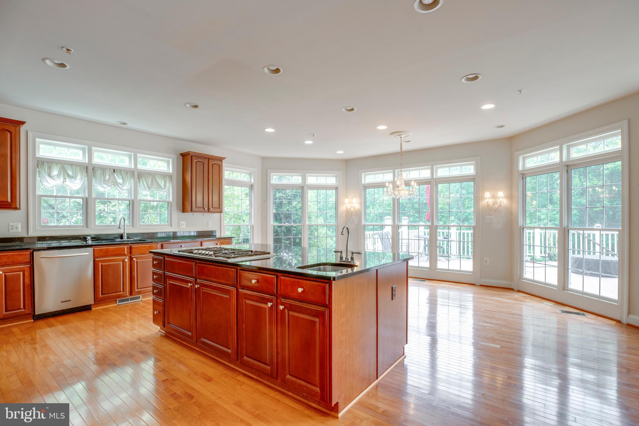 CYPRESS RUN - Residential