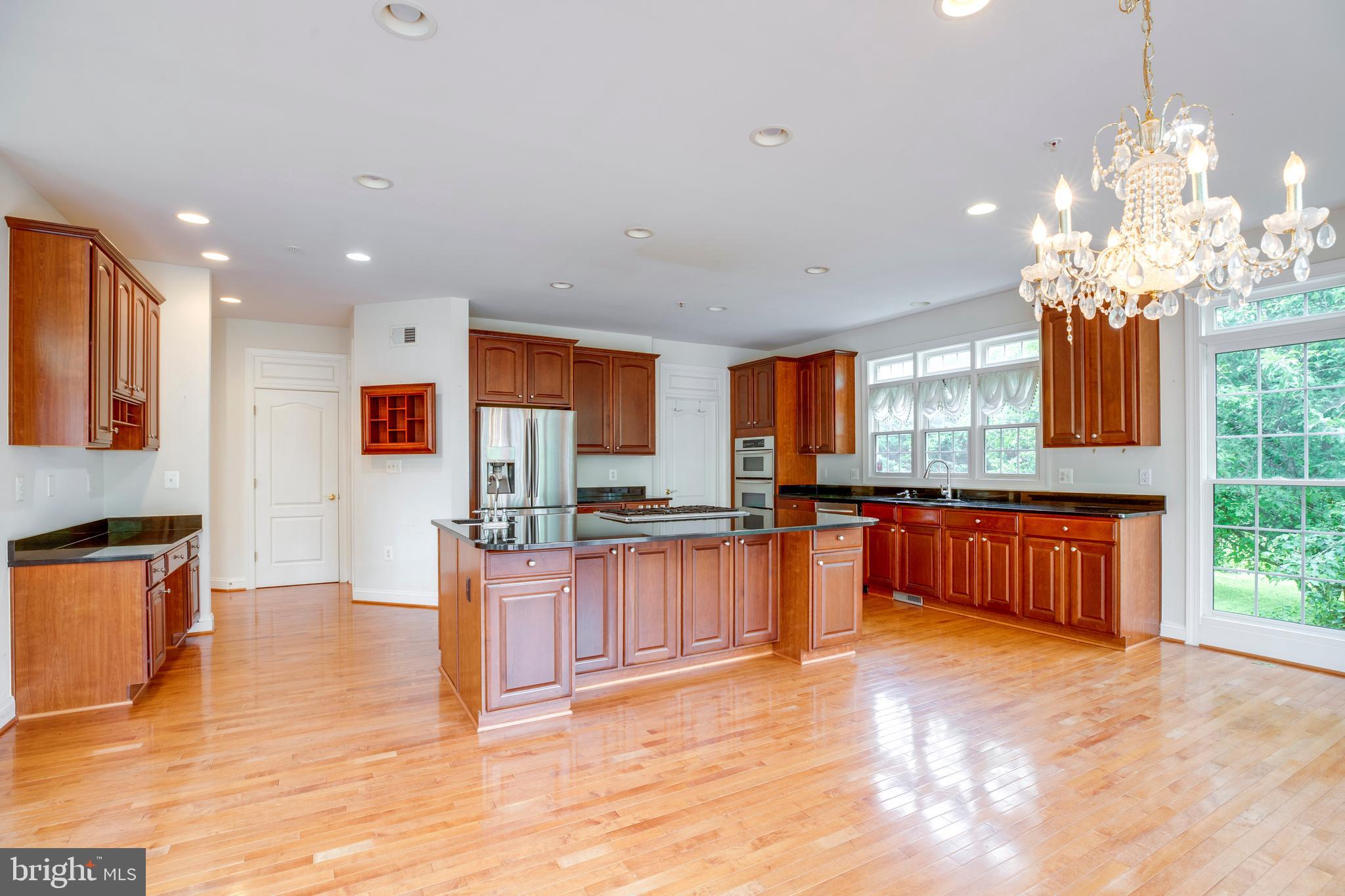 CYPRESS RUN - Residential