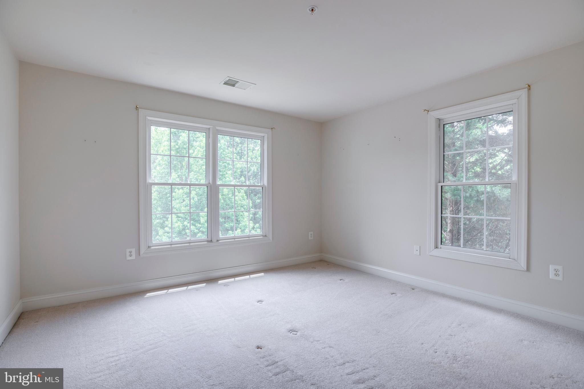 CYPRESS RUN - Residential