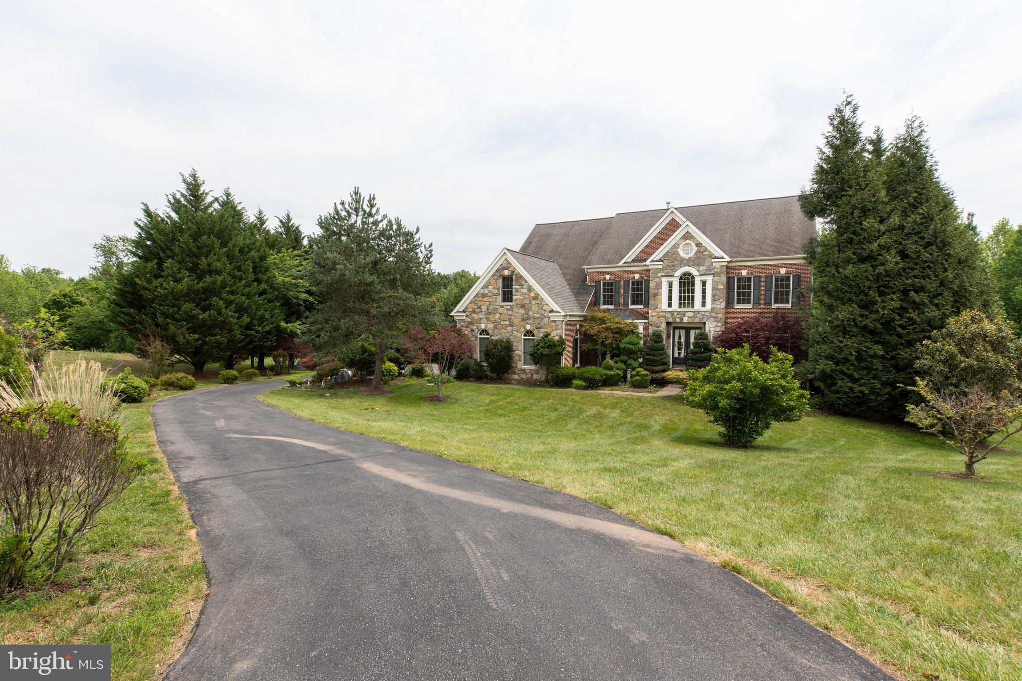 CYPRESS RUN - Residential