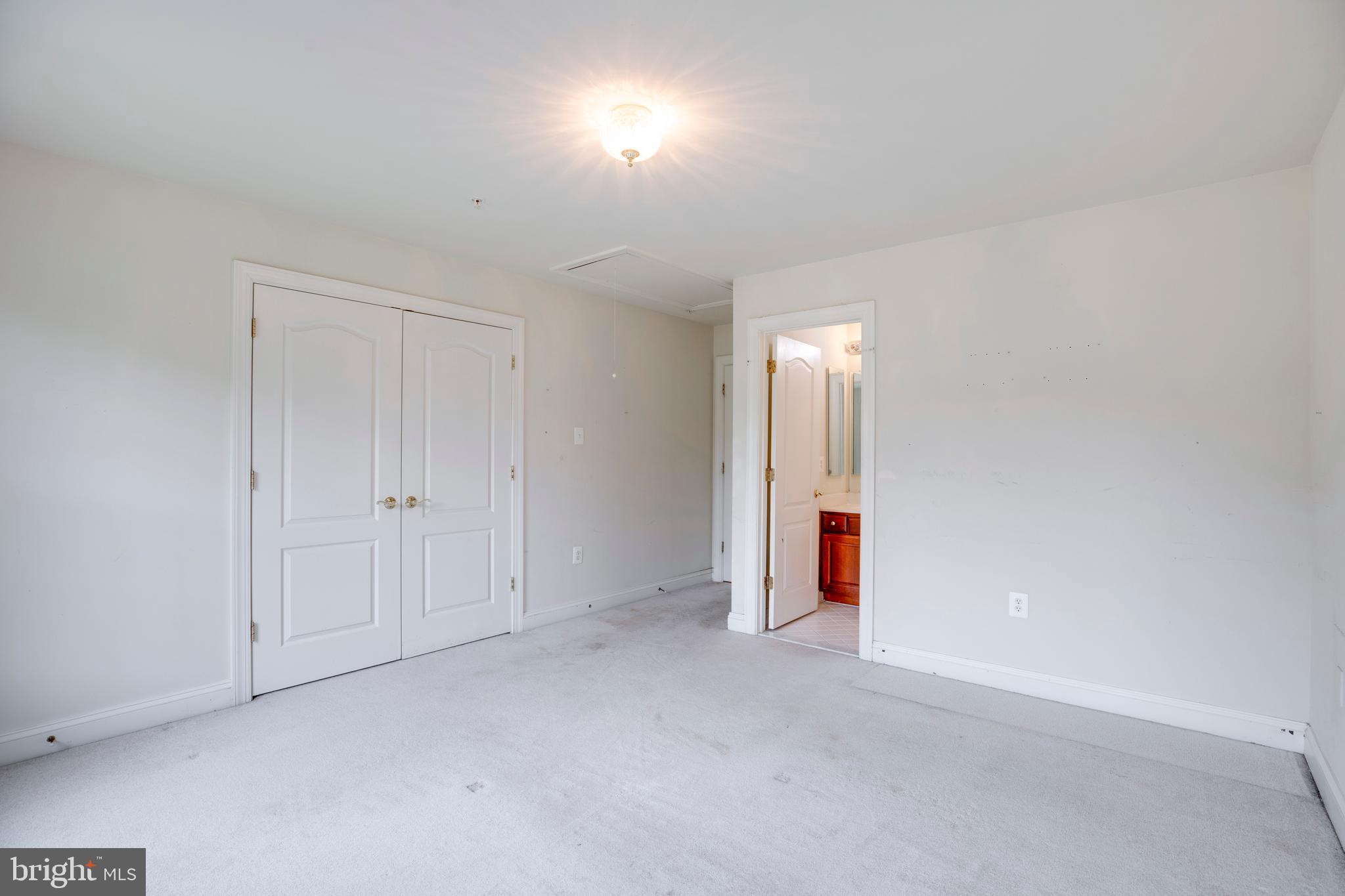 CYPRESS RUN - Residential