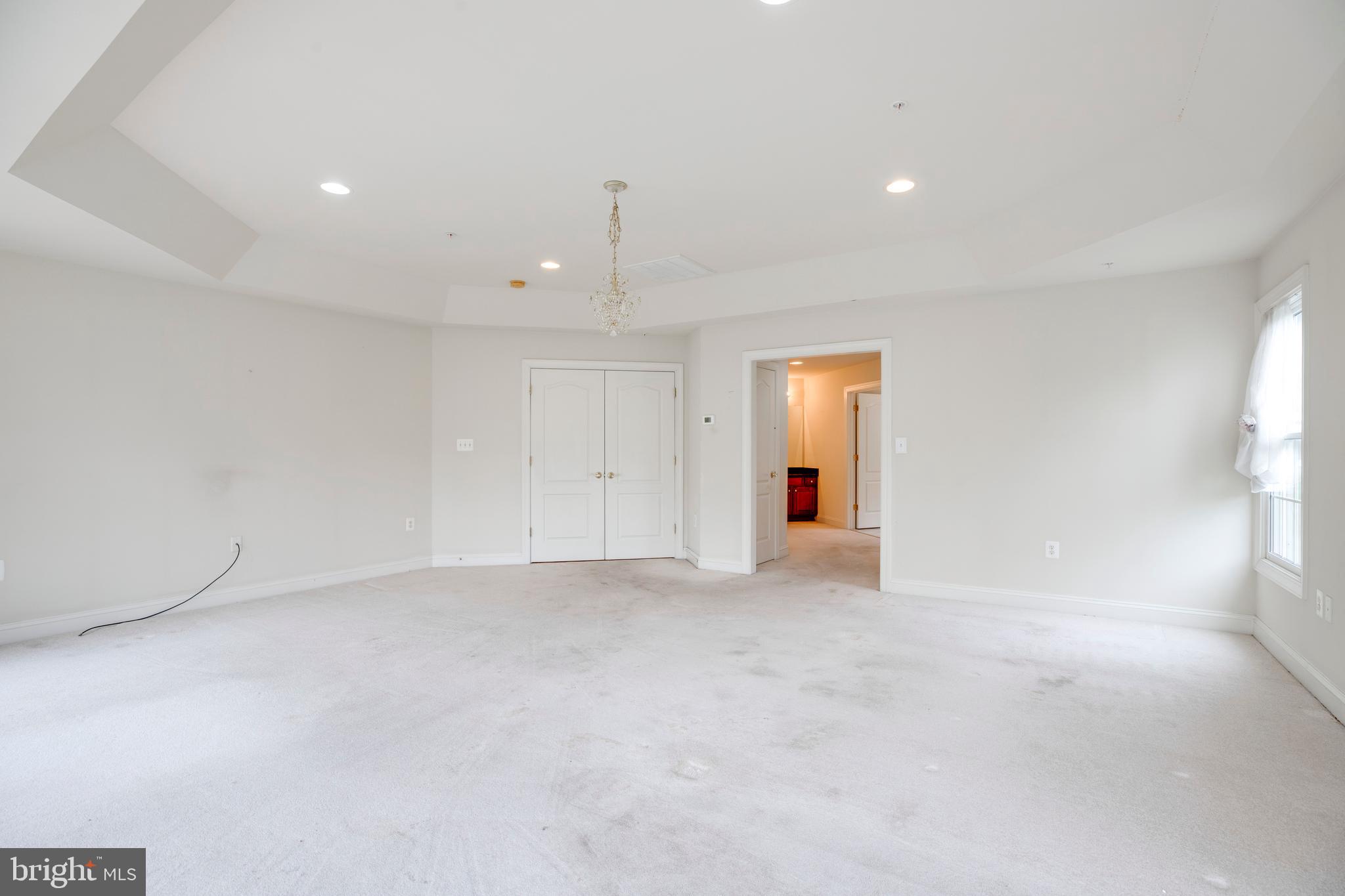 CYPRESS RUN - Residential