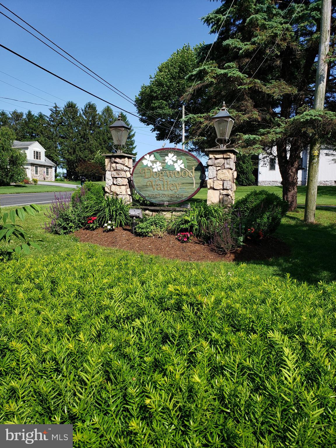 Due to Governor Tom Wolf s mandate regarding COVID-19, we are currently unable to allow any in-person showings of our listed properties.  Contact your agent for more information.Fabulous lot in a beautiful neighborhood in Lititz. Cable and electric, public water and sewer,  Warwick S.D.