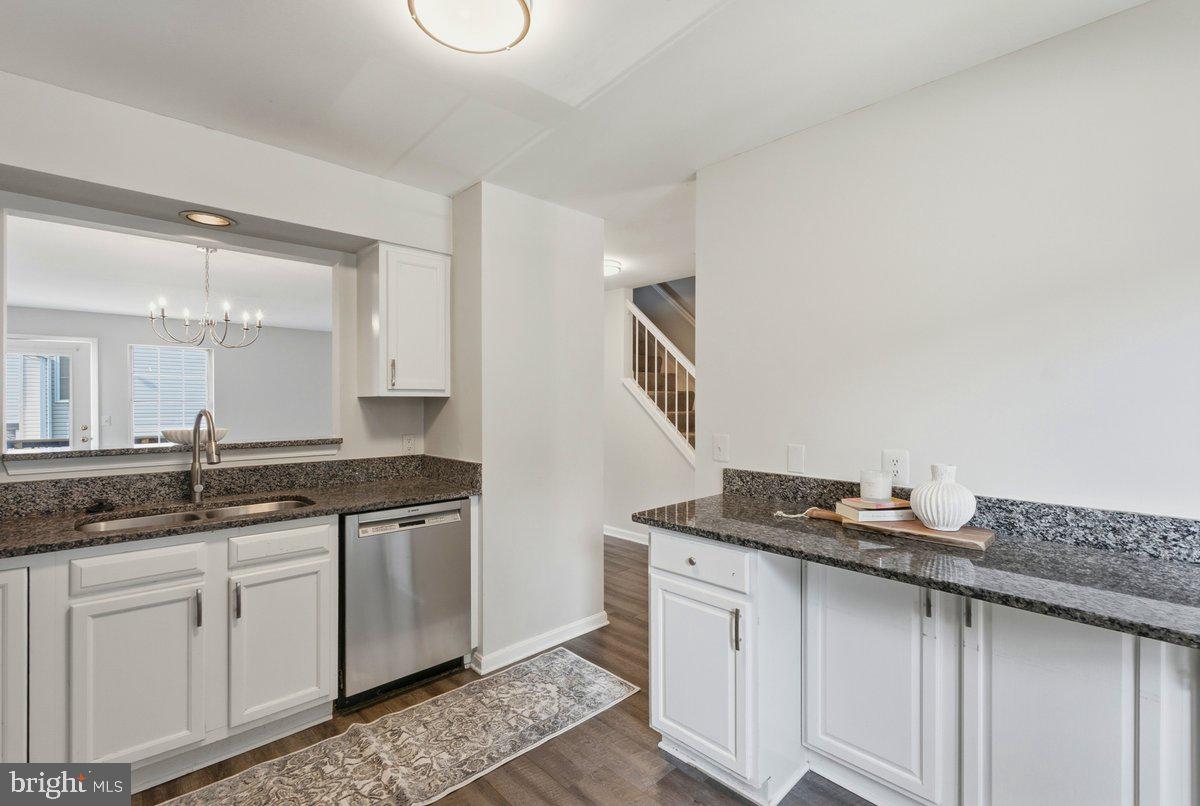 MAIN ST VILLAGE - Residential
